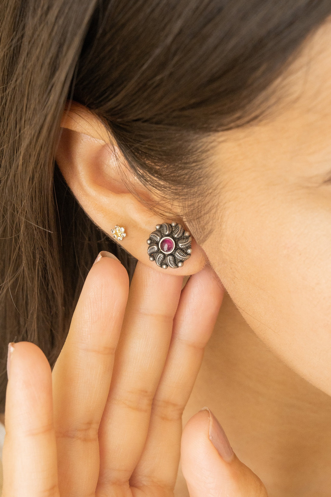 Rajmoti Silver Oxidised Stud Earring