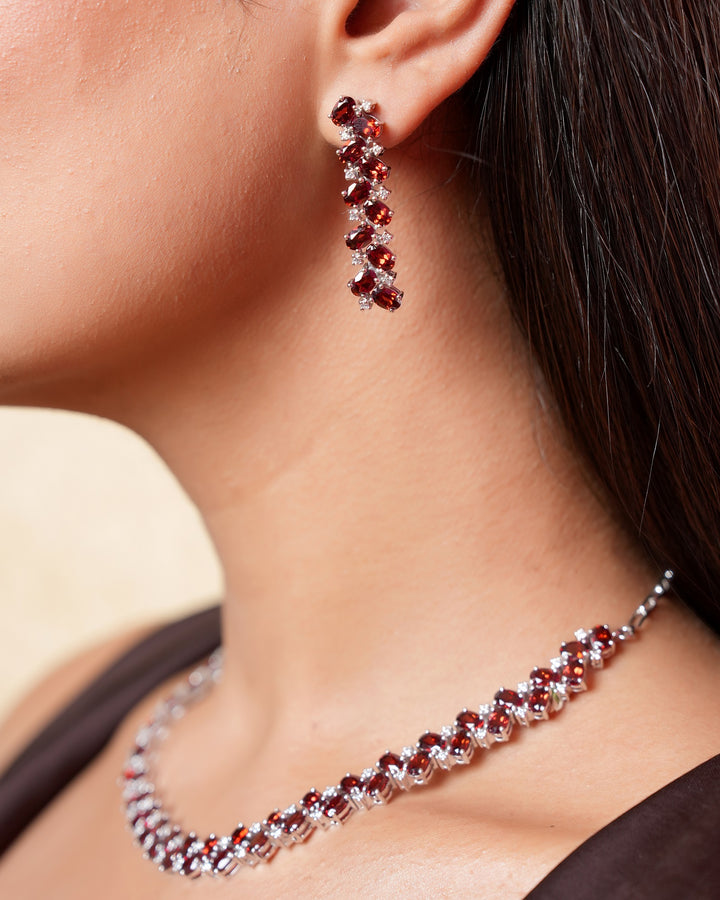 Amara Sterling Silver Garnet Necklace Set