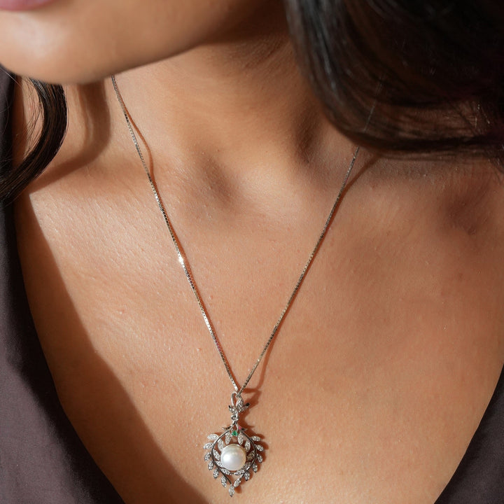 Pacific Sterling Silver Pearl Pendant Set