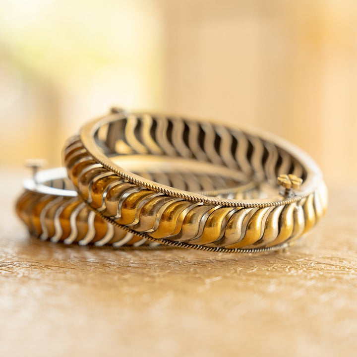 Pavitra Golden Touch Silver Bangle