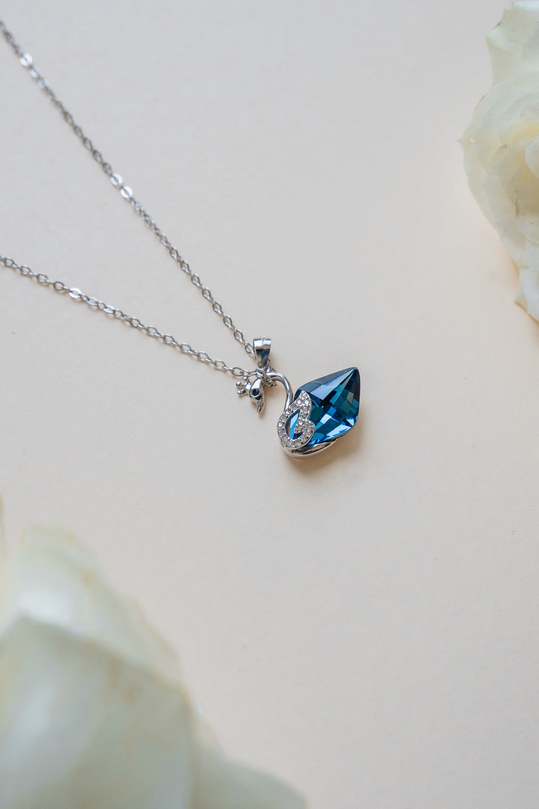Swan Sapphire Sterling Silver Chain Pendant