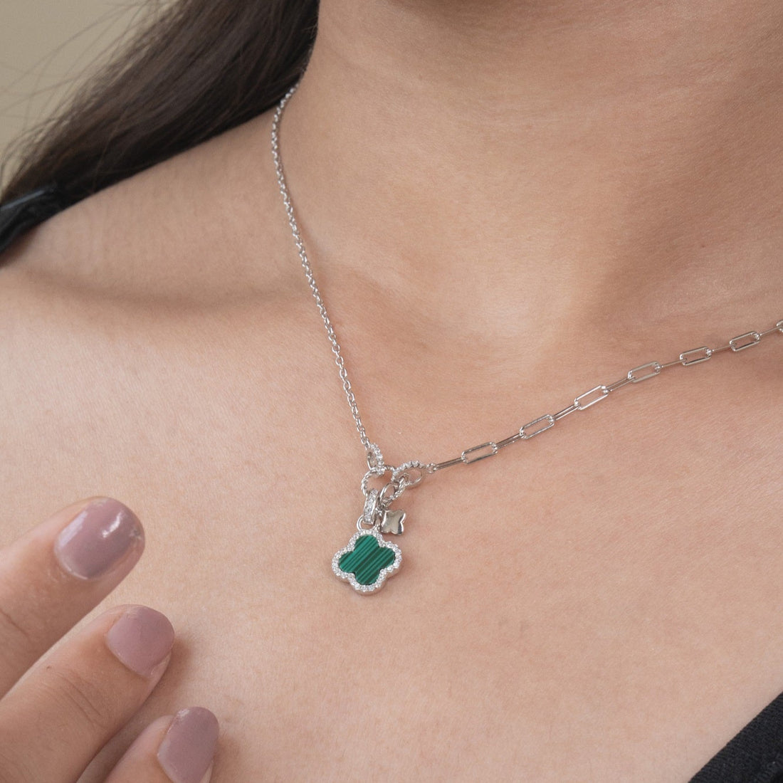 Shanaya Bloom Sterling Silver Chain Pendant