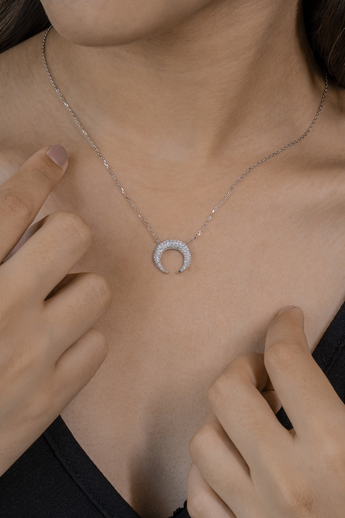 Vani Lunox Sterling Silver Chain Pendant