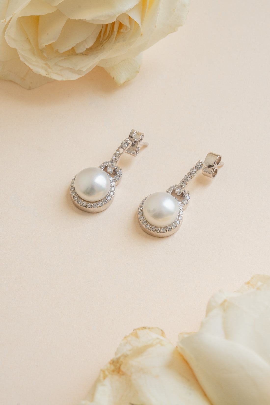 Pearl Drop Stud Earring