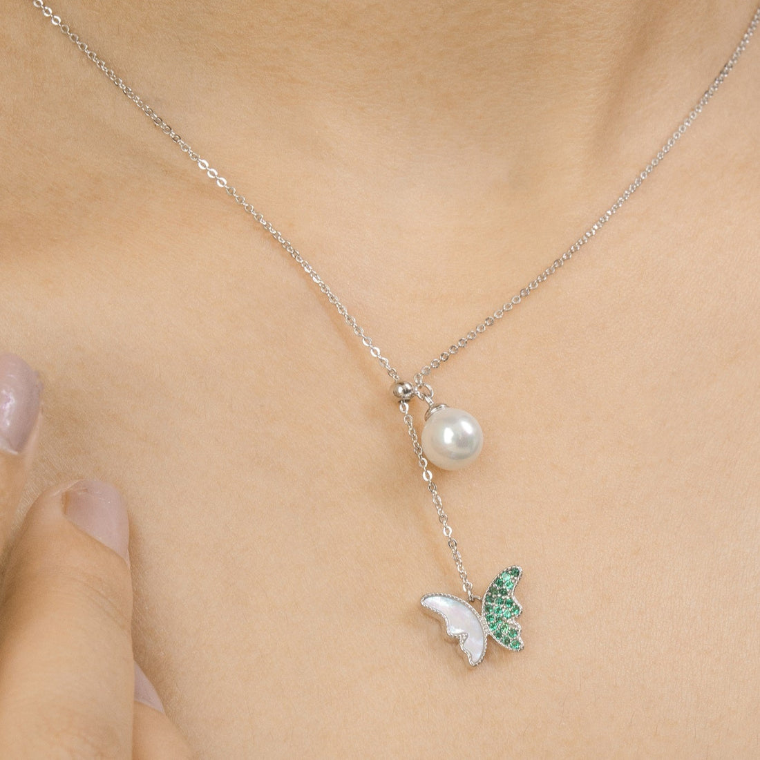 Anaya Pearl Wings Sterling Silver Pendant Set