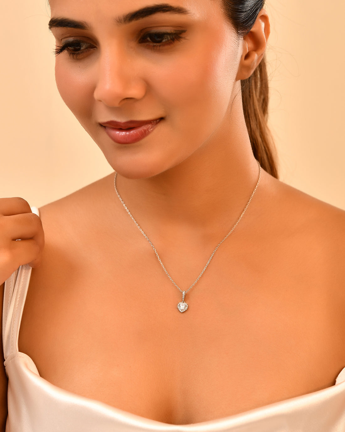 Shimona Heart Sterling Silver Chain Pendant Set