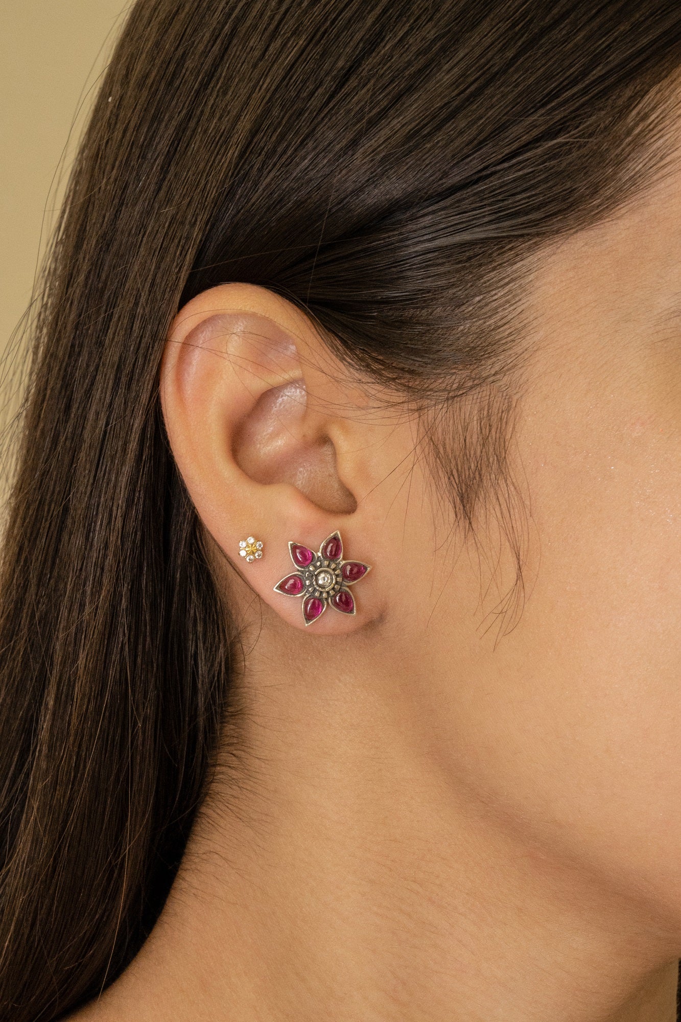 Riwaayat Phool Oxidised Silver Earrings