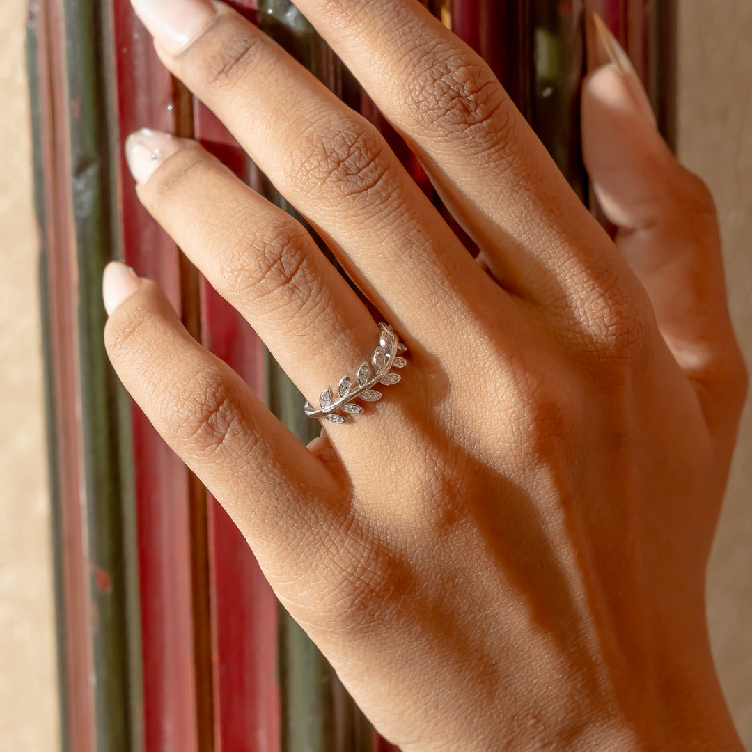 Zaya Sterling Silver Leaf Ring