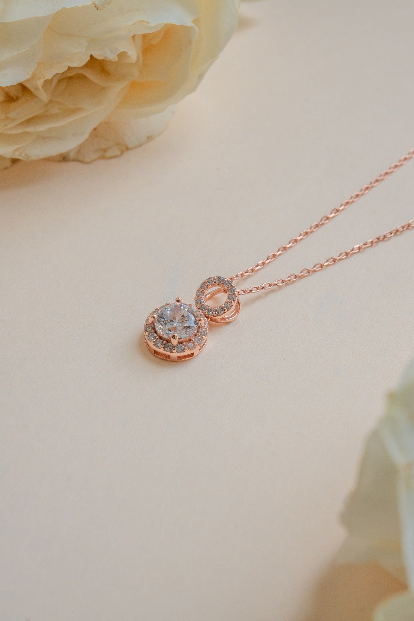 Maria Rossy Sterling Silver Chain Pendant Set