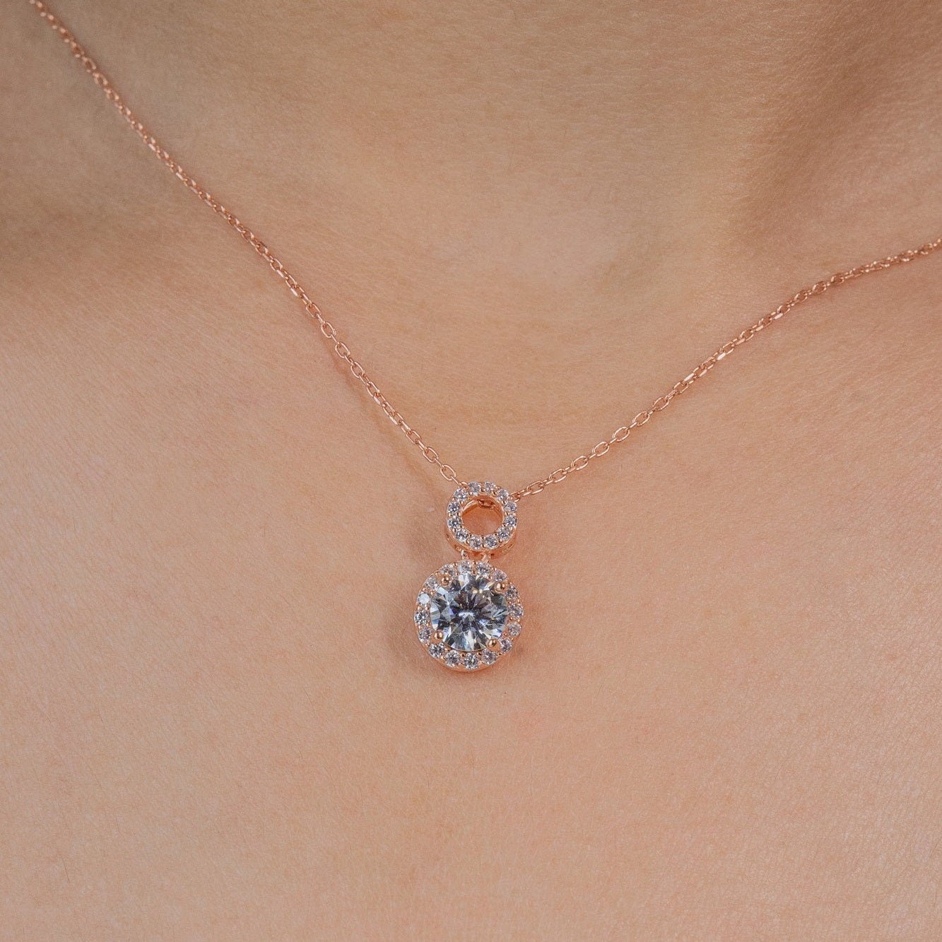 Maria Rossy Sterling Silver Chain Pendant Set