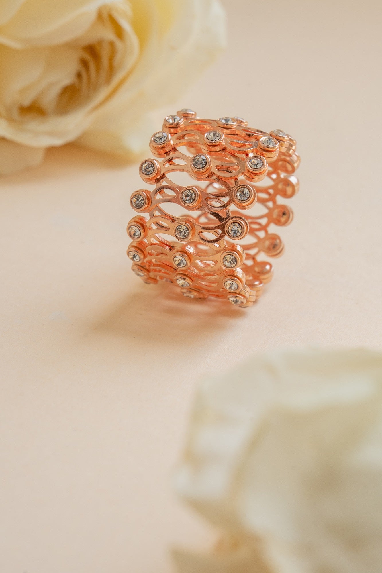 Retractable Bracelet-Ring