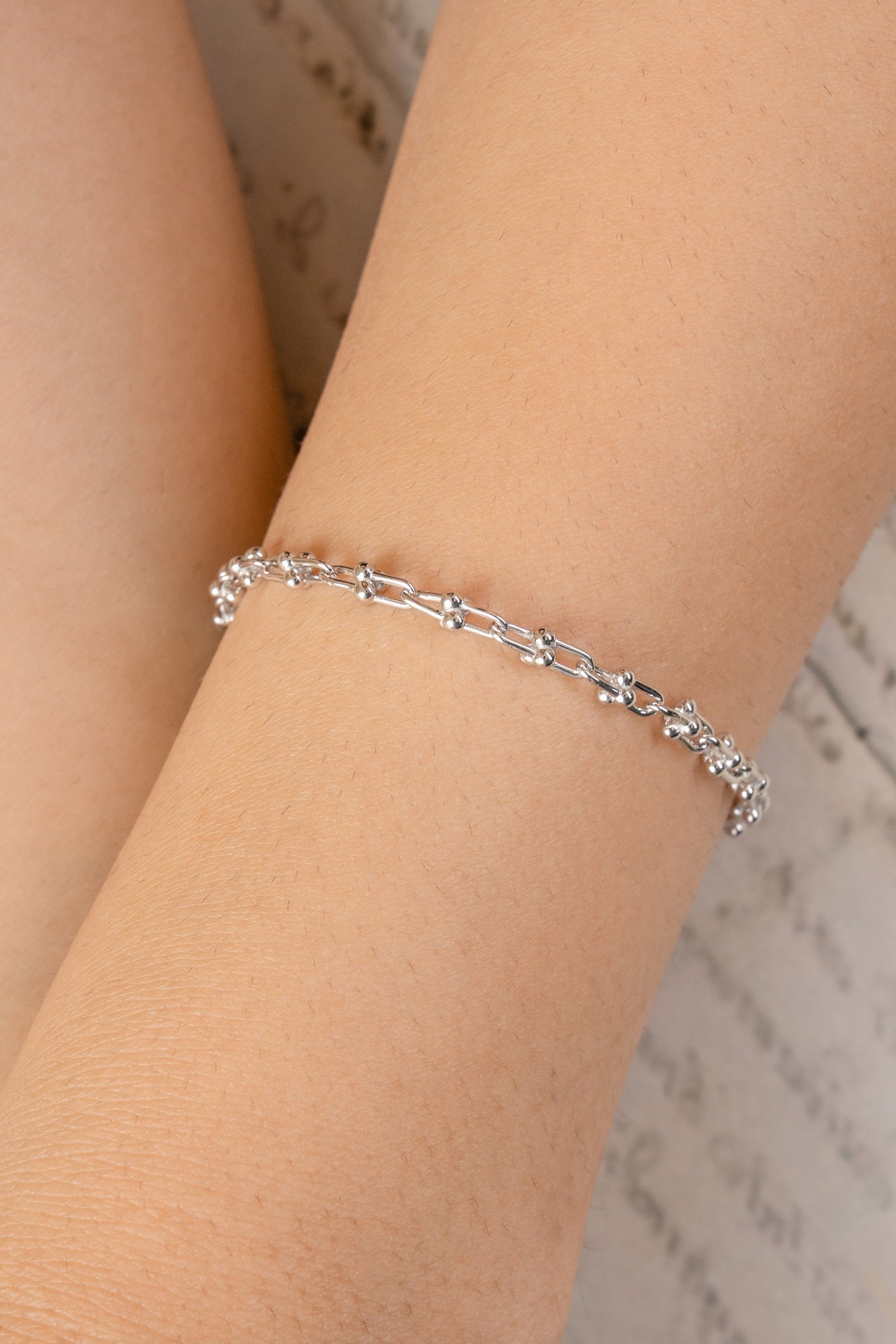 Minimalista Sterling Silver Bracelet