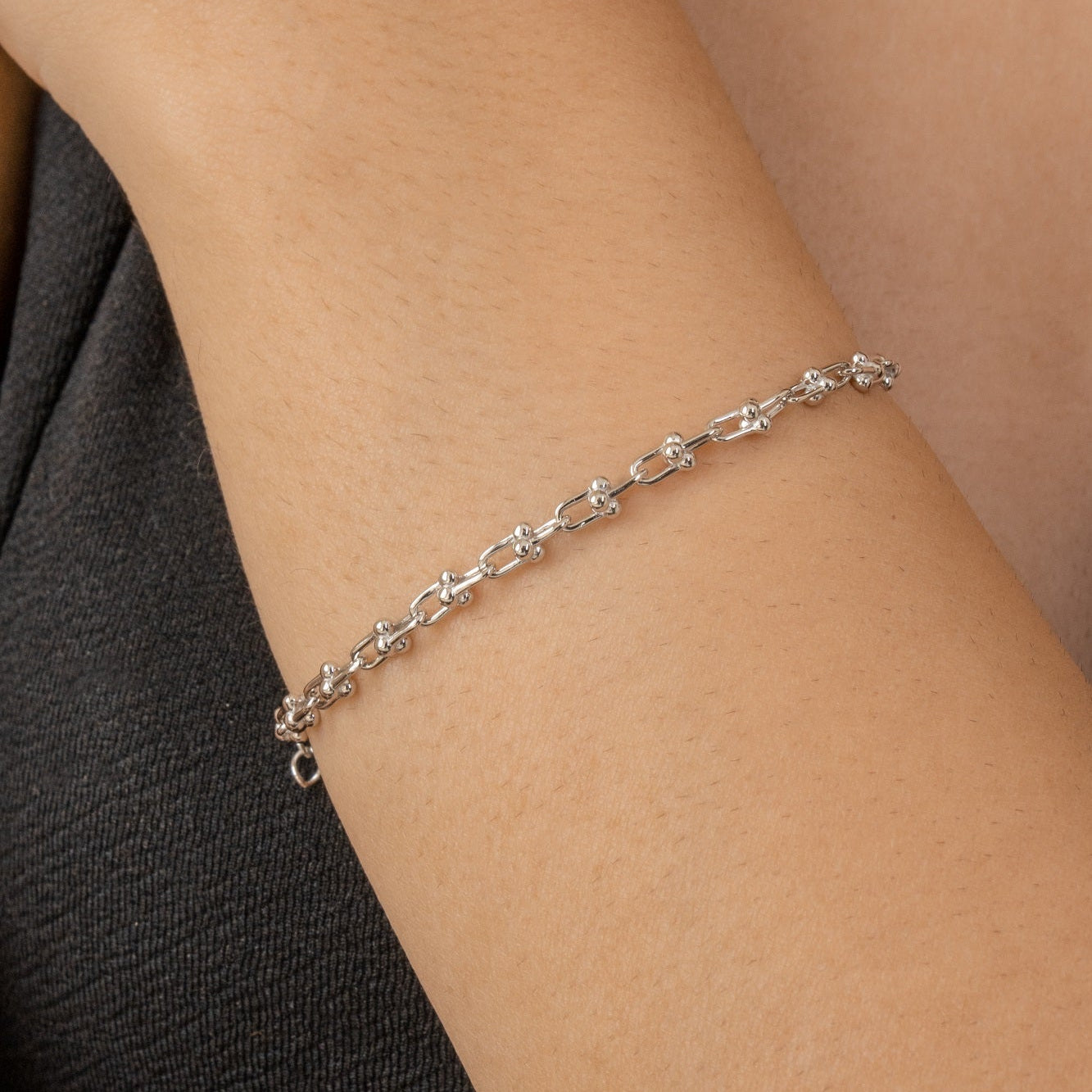 Minimalista Sterling Silver Bracelet