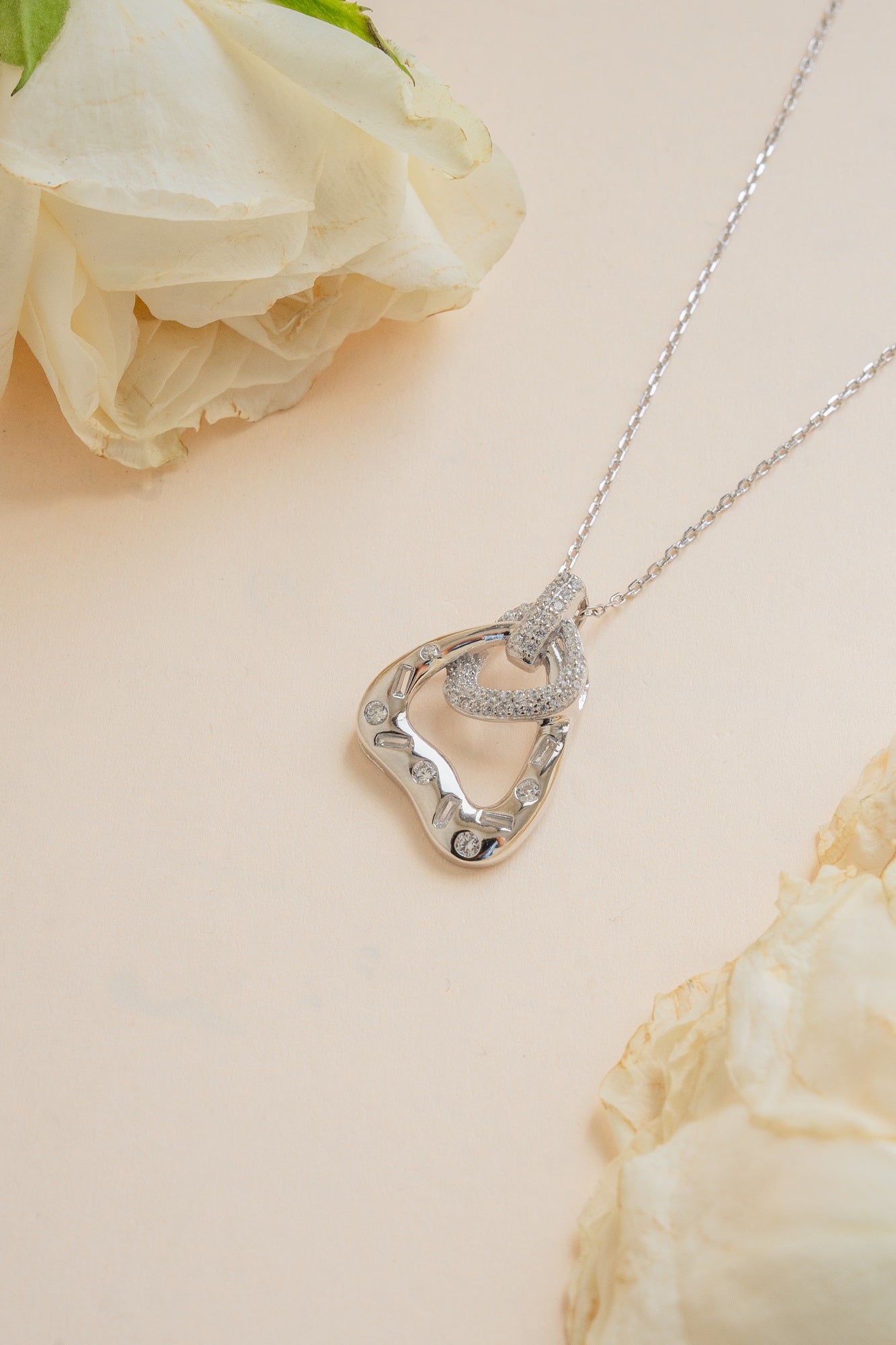 Urban loop Sterling Silver Pendant Set