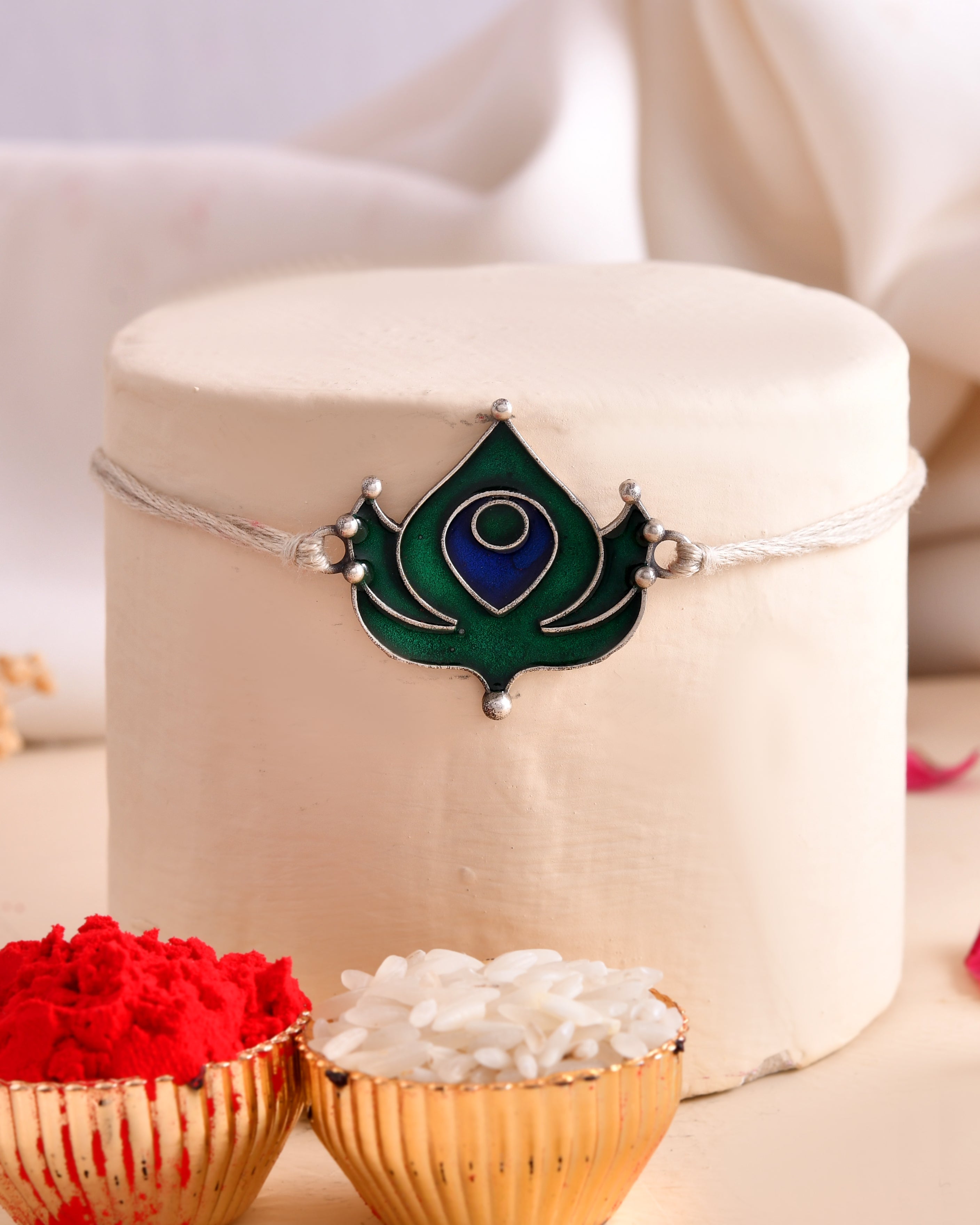 Meenakaari Morepankh Silver Rakhi