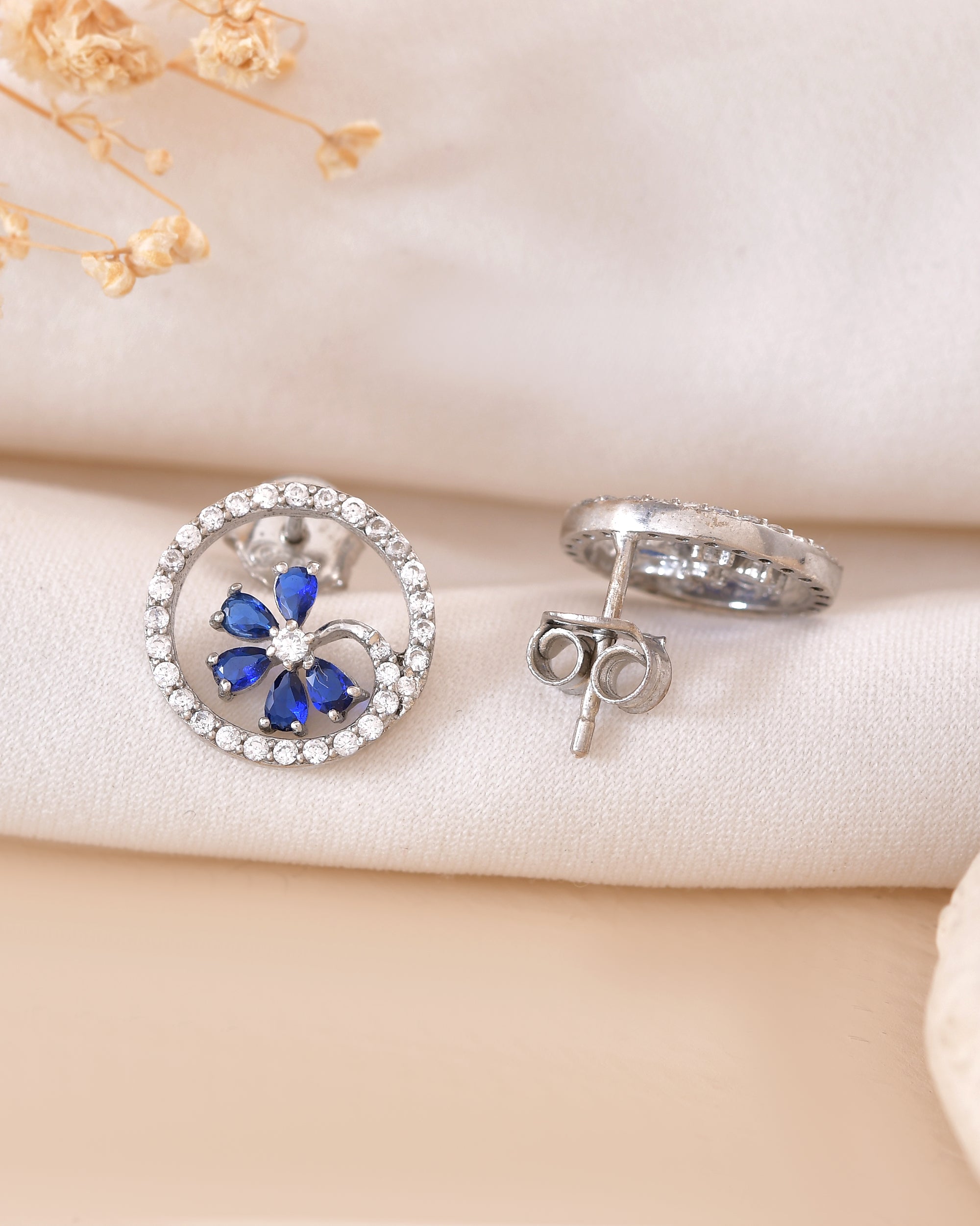 Royal Blue 925 Silver Halo Chain Pendant Set