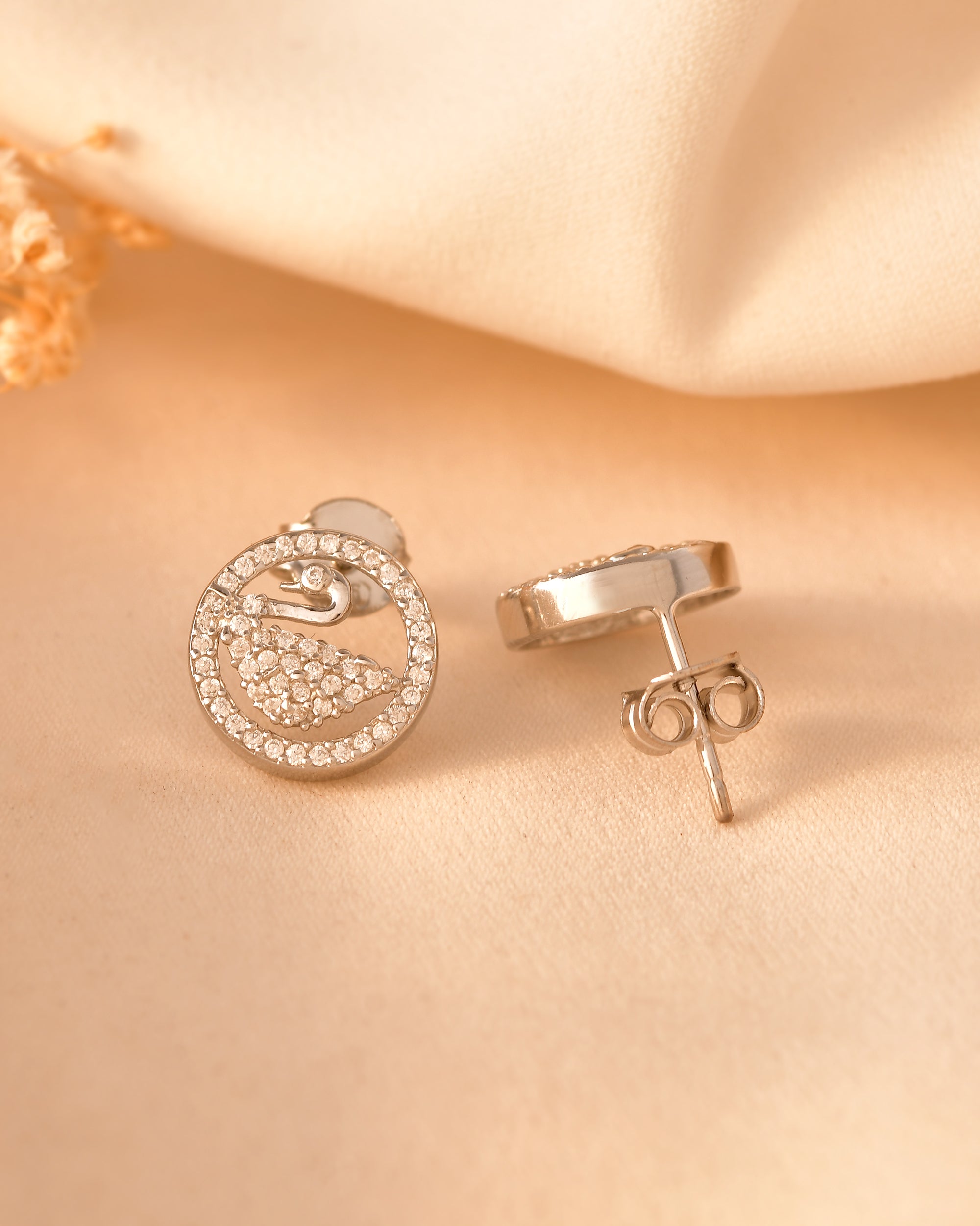 Swan CZ 925 Silver Stud Earring