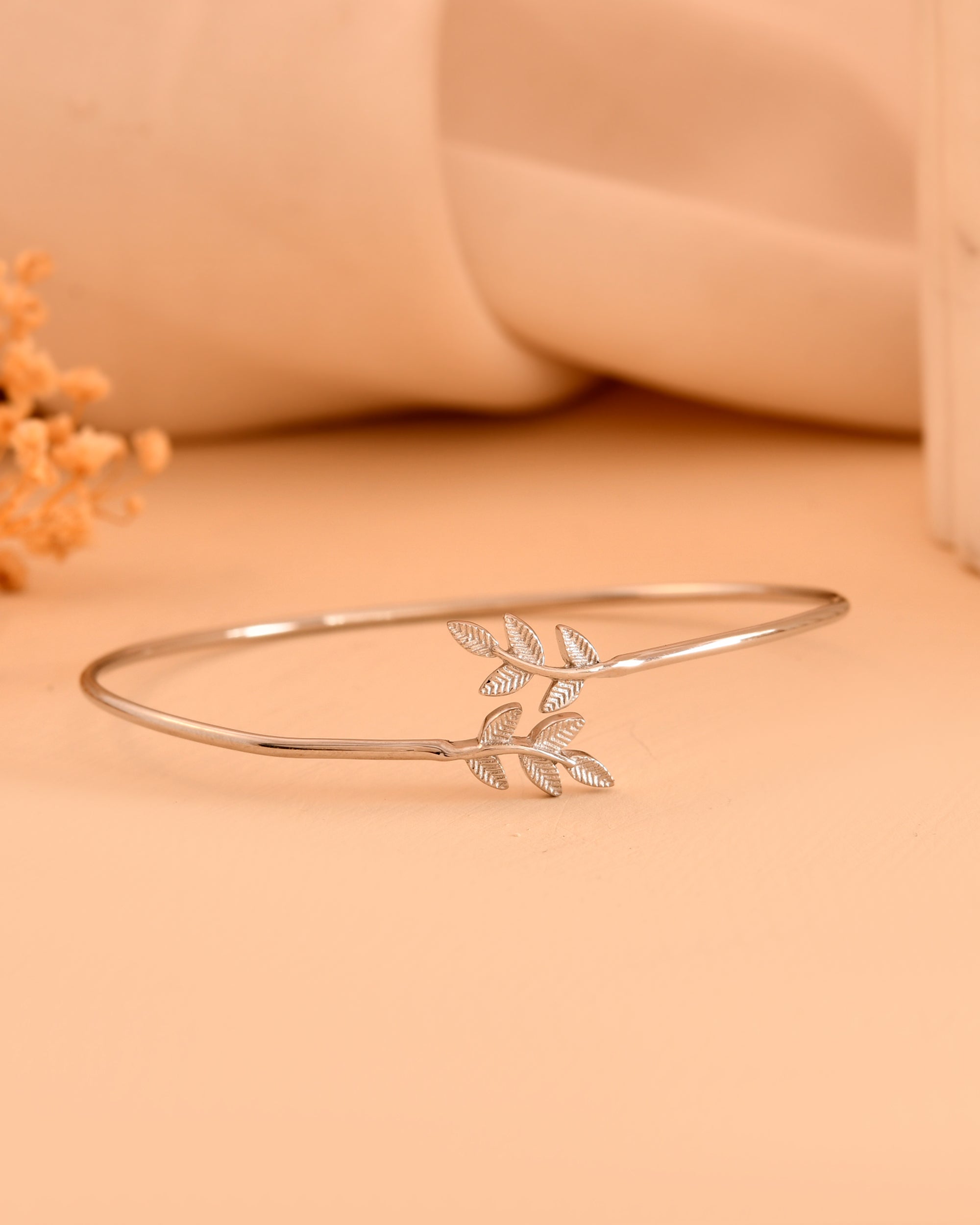 Leafora Minimal Sterling silver Bracelet kada