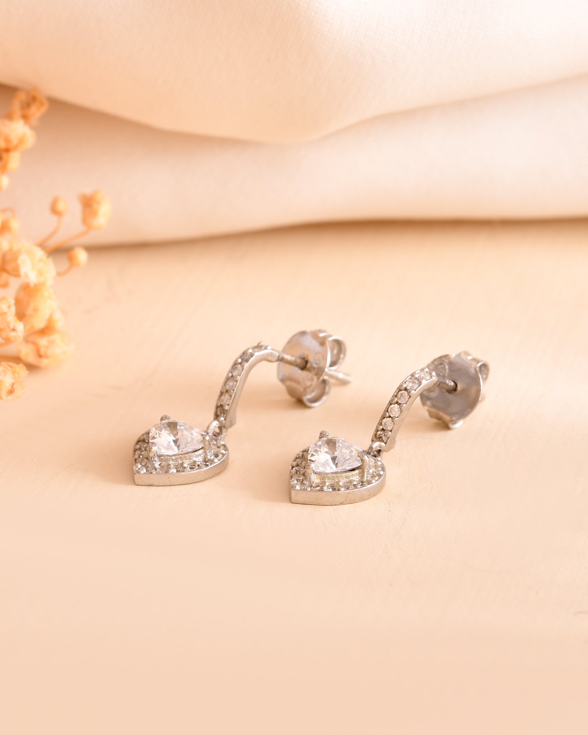 Shimona Heart Sterling Silver Chain Pendant Set