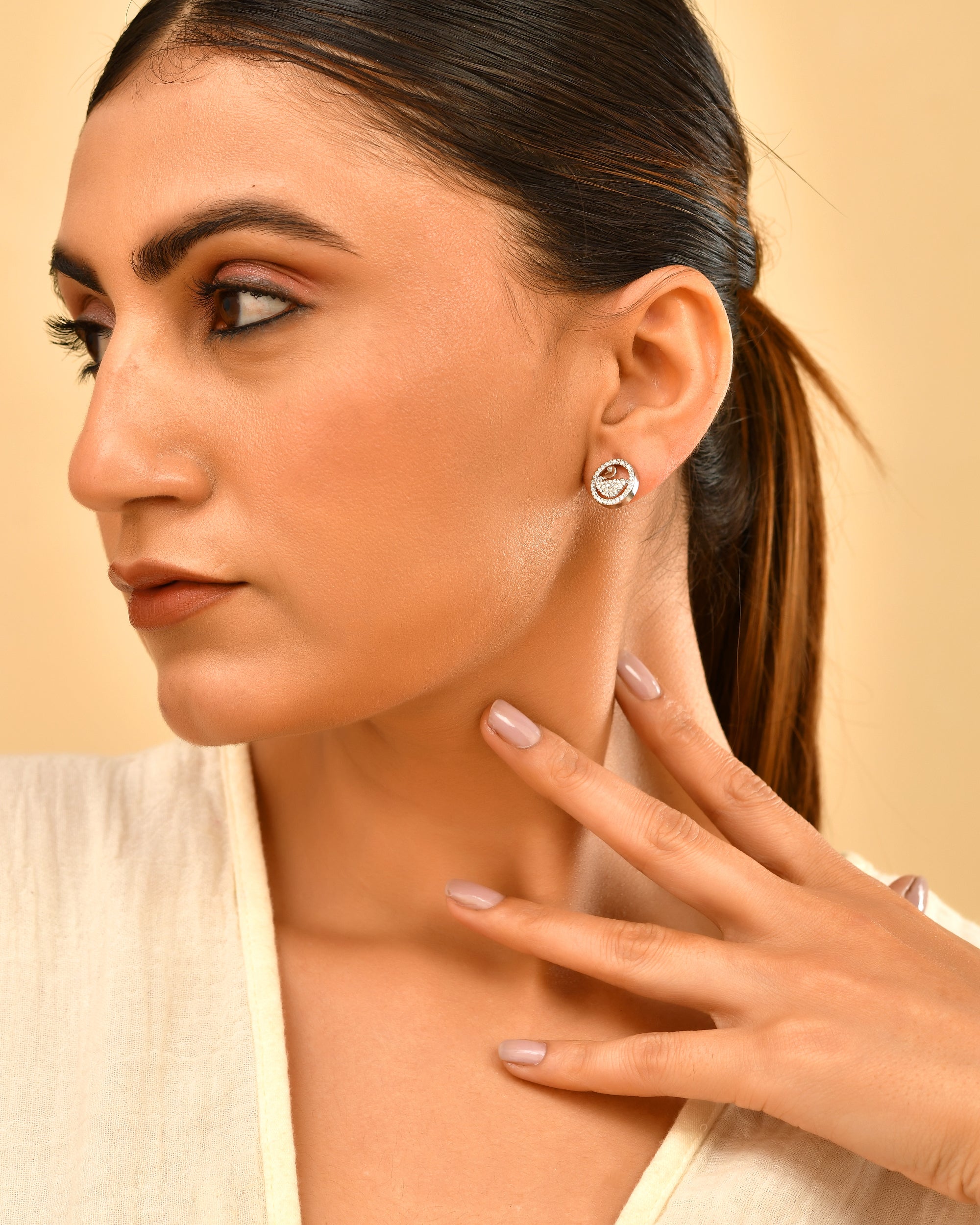 Swan CZ 925 Silver Stud Earring
