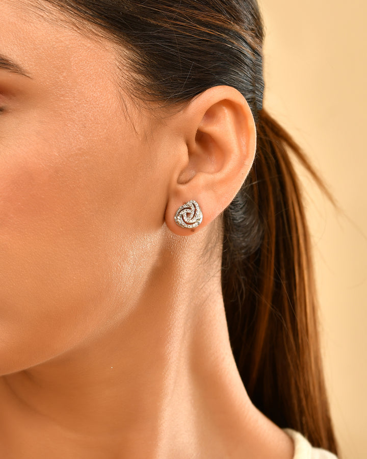 Mohini 925 Silver Spiral Stud Earring