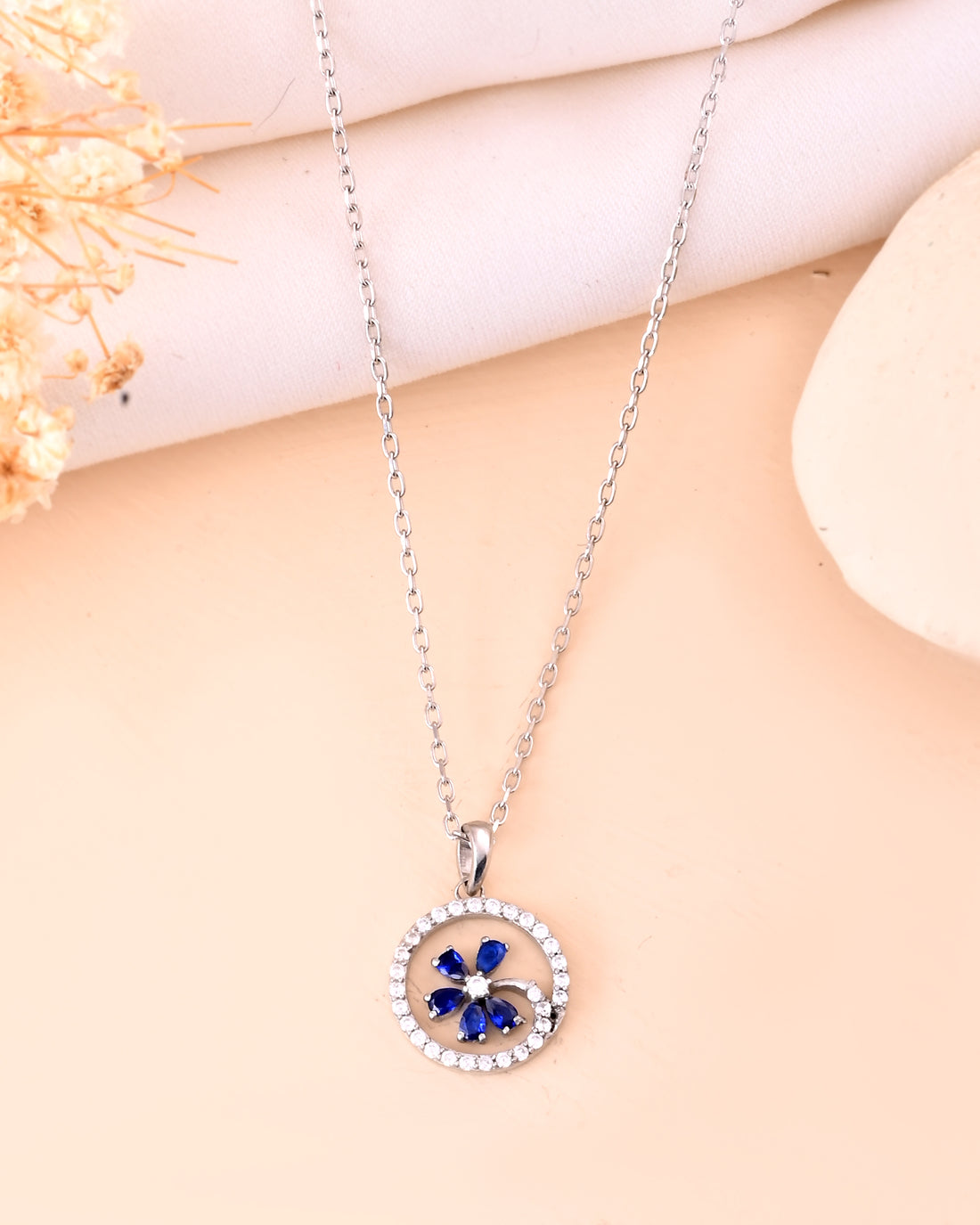 Royal Blue 925 Silver Halo Chain Pendant Set
