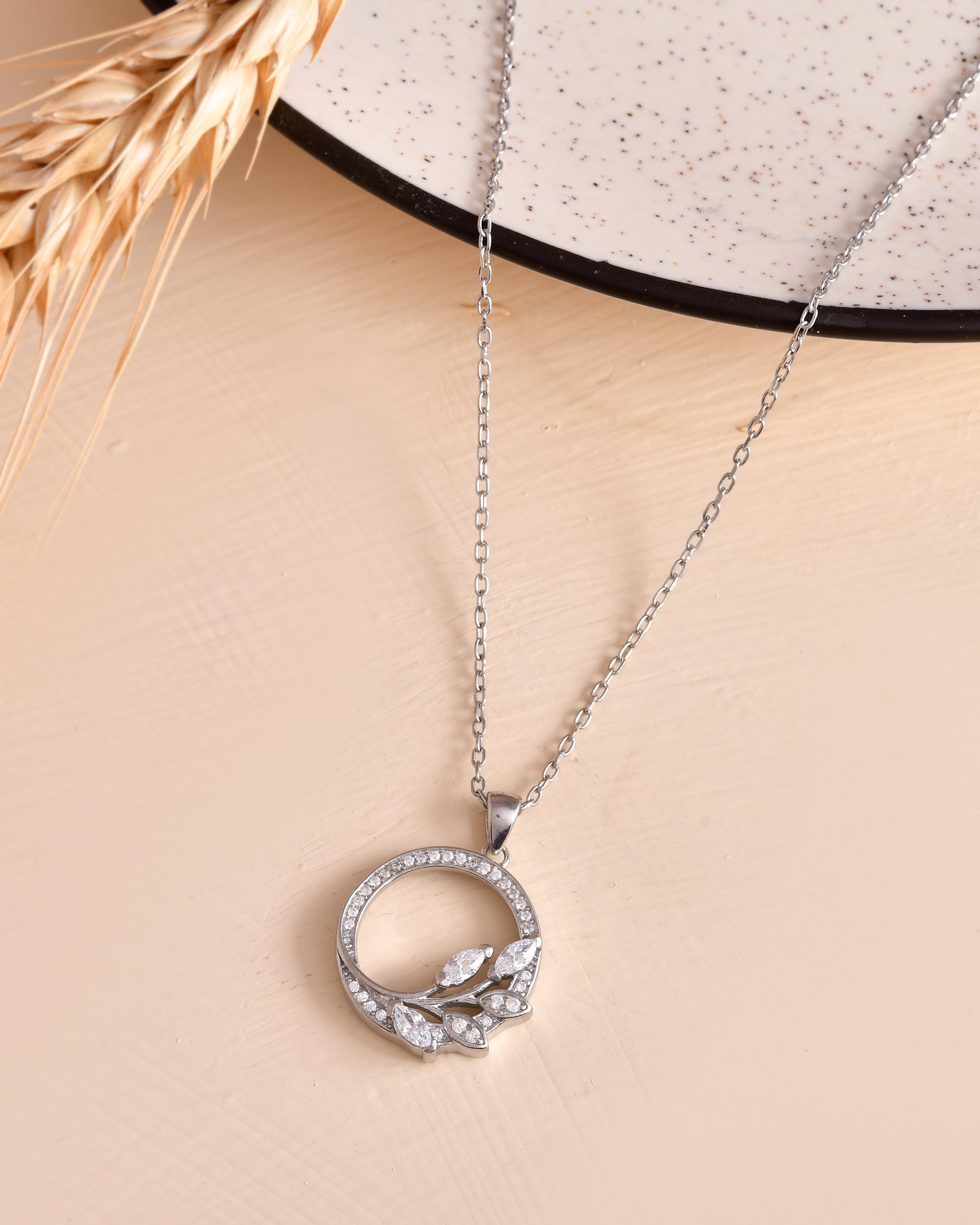 Eternal Leaf Sterling Silver Chain Pendant