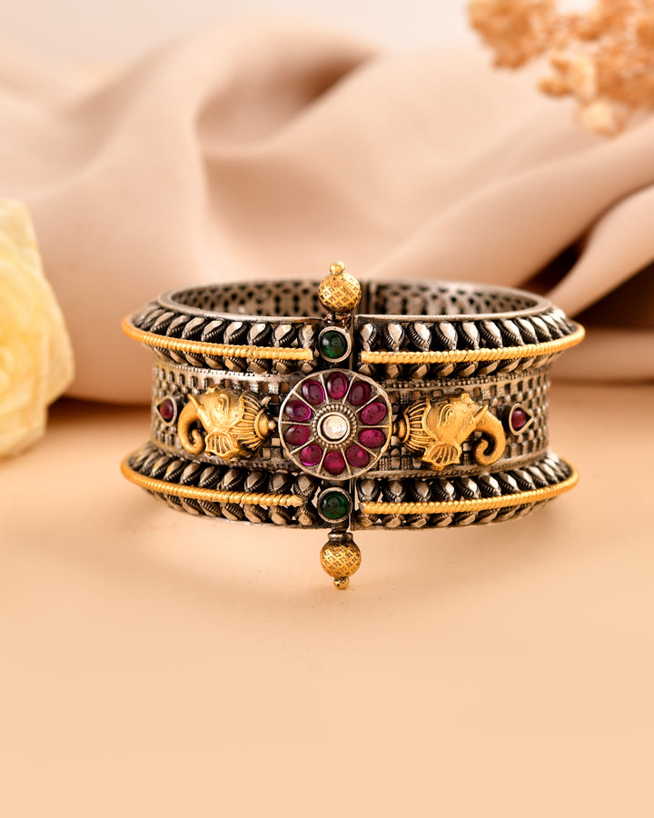 Aradhaya Golden touch 925 Silver Bangle