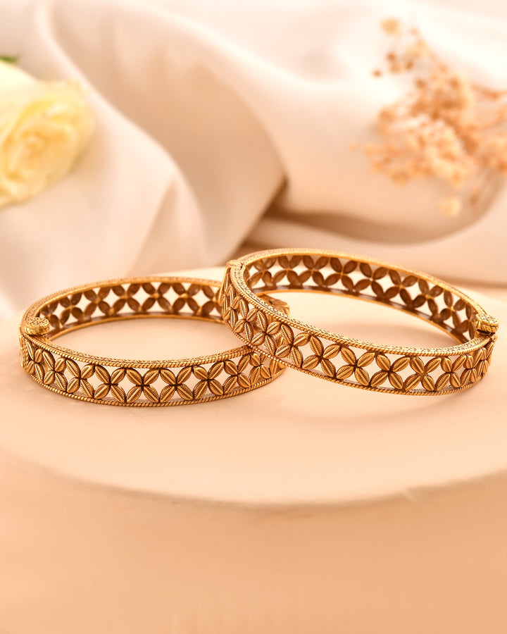 Heritage floral Micron Gold Plated 925 Silver Bangle