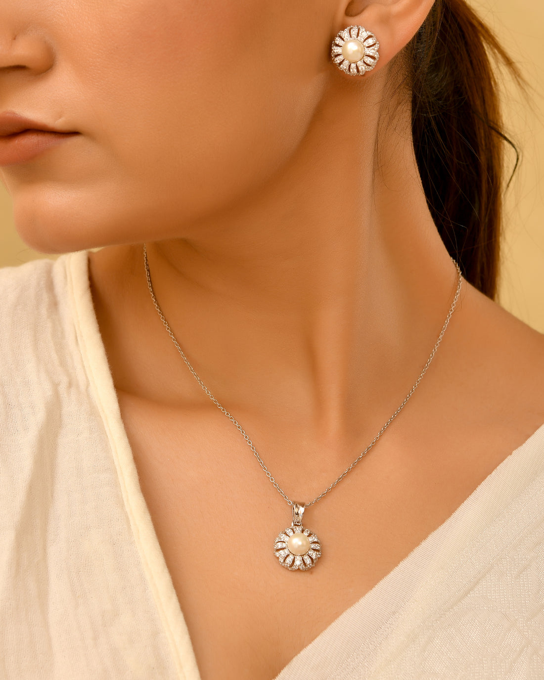 Ocean Pearl Sterling Silver Pendant Set