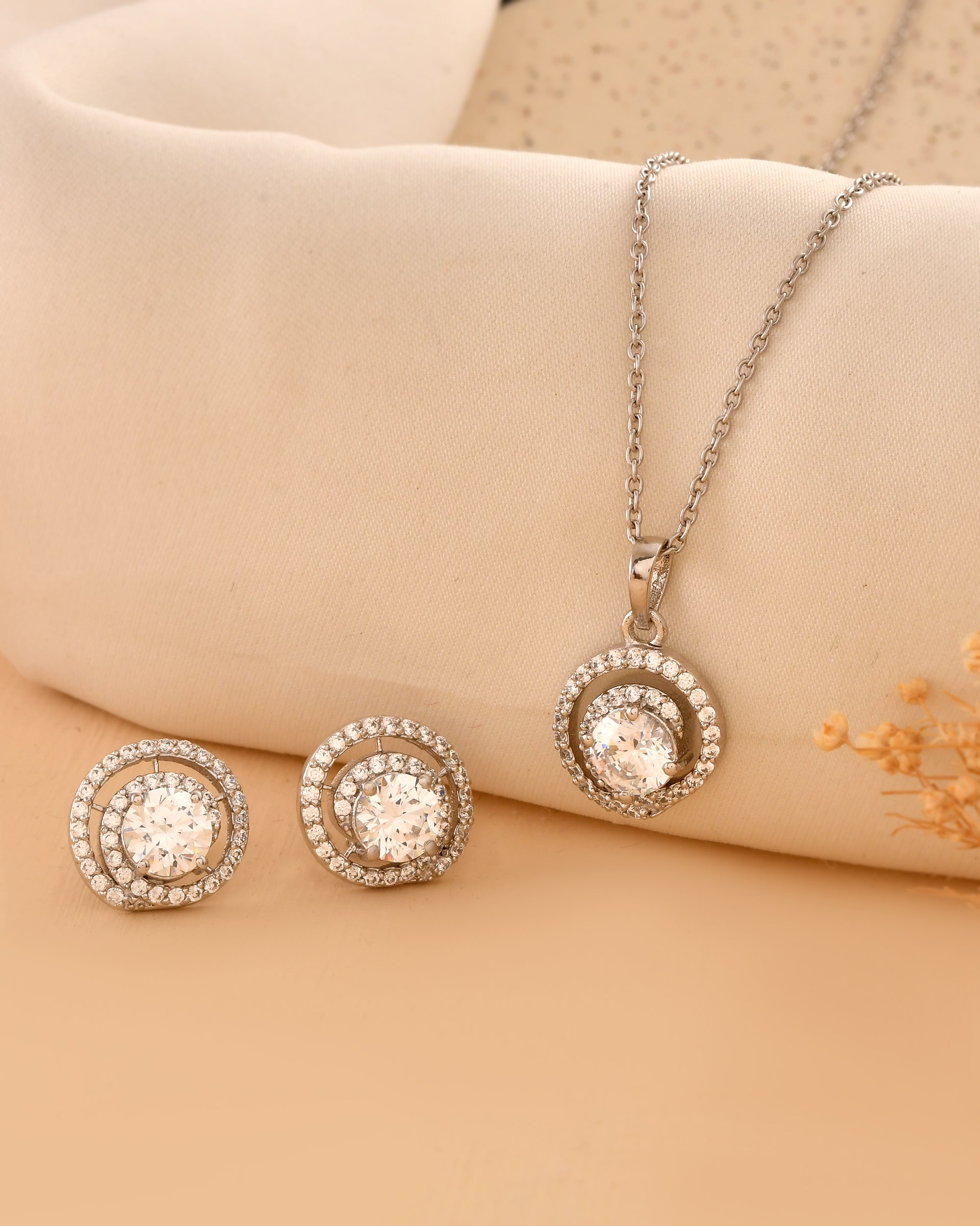 Aura Sterling Silver Pendant Set