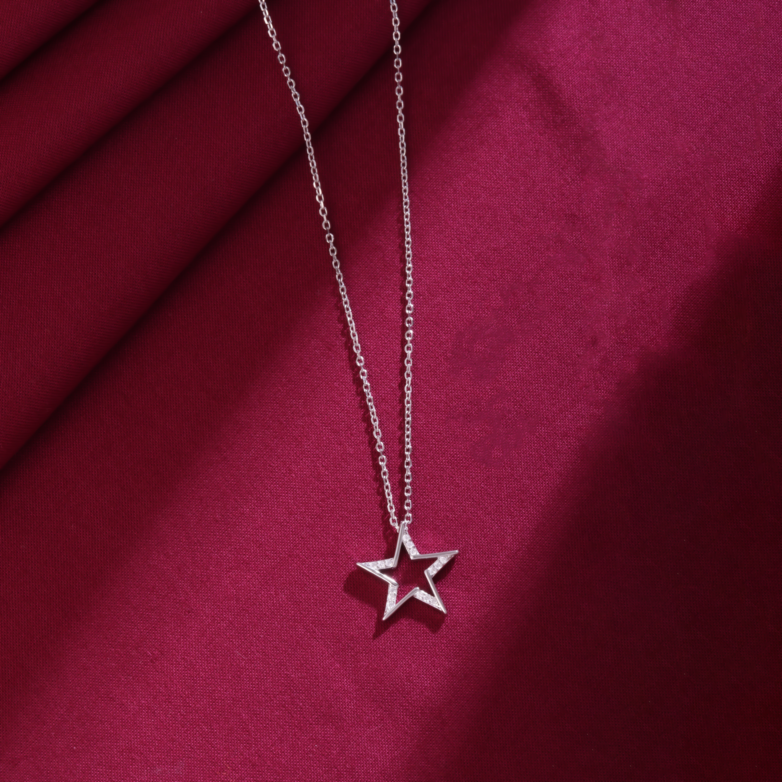 Dazzling Star Chain Pendant