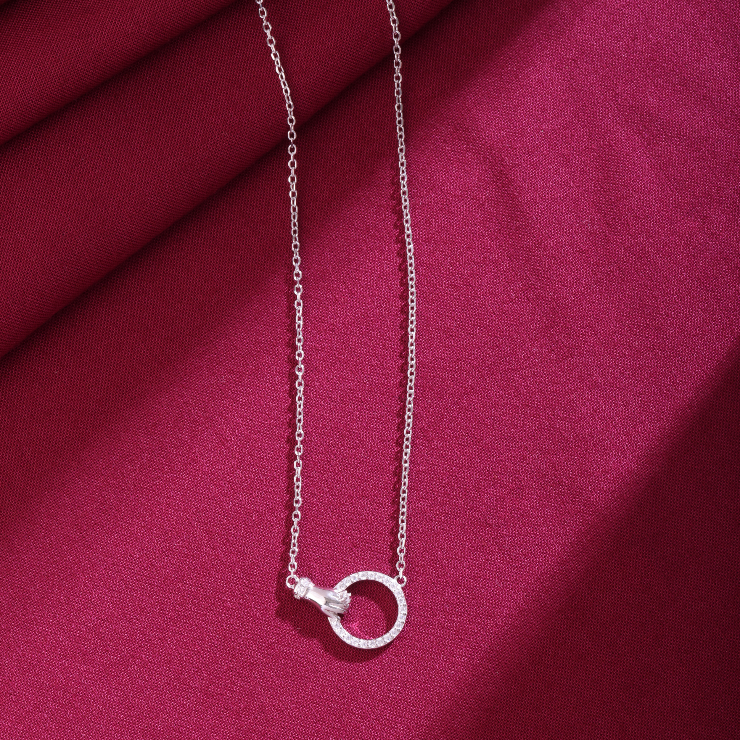 Silver Bond Chain Pendant